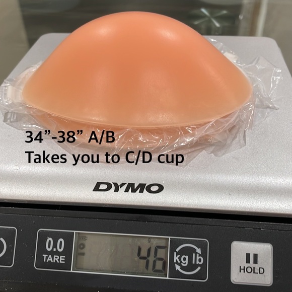 NWT silicone inserts add 2 cups in two sizes for 28” up to 38” A/B invisible bra - Picture 3 of 15